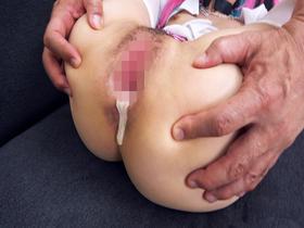 孕ませ特化 中出しザーメン19発 超ＳＳＲ級140cm台ミニマム天使レイヤーを極太チ〇ポ破壊 絶叫ベロ出しアへ顔トランス絶頂で完全メス堕ち ７Ｐ大乱交ＳＥＸ　サンプル画像10